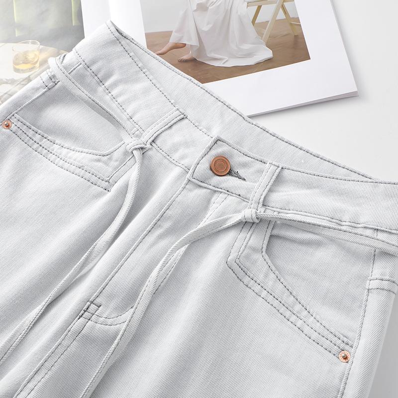 Women's Morandi Gray High-Waisted Wide-Leg Flared Jeans, Slimming and Loose Fit for Spring/Summer 2025.