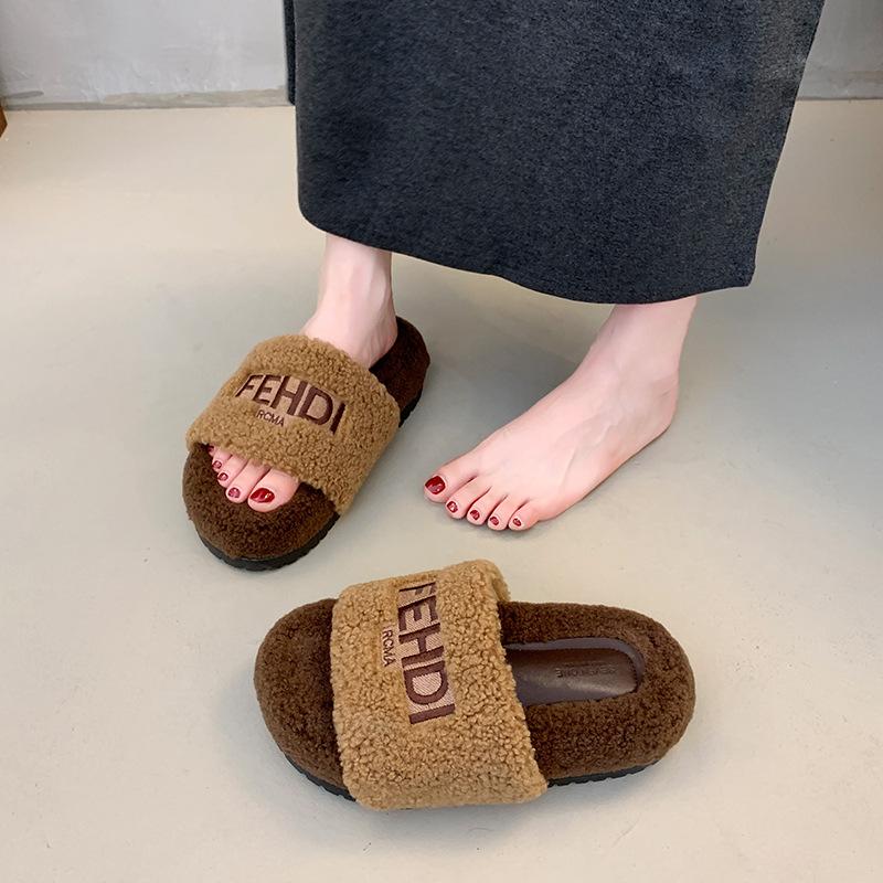 Retro Black Thick-soled Fluffy Slippers for Women's Outerwear 2025 Autumn and Winter New Fashion Letters Versatile One-word Cotton Slippers