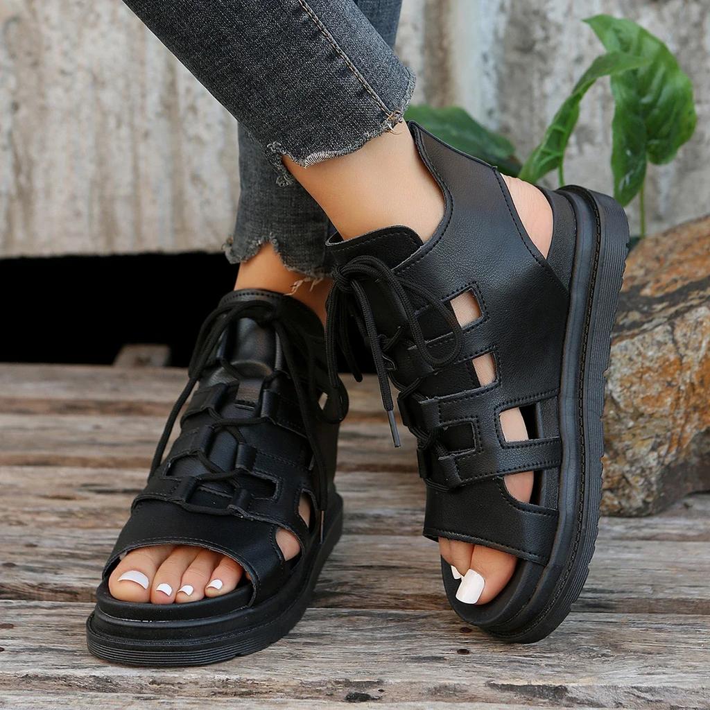 Mode Retro Dam Plattformssandaler Pu Läder Ihåliga Snörskor Kilklackar Gladiator Sko Peep Toe Slingback Tjock Sula Cool Stövel Sandaler