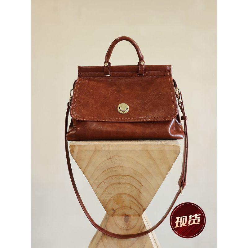 

South Style Chio2nd Messenger Bag Women s 2025 New Arrival Commuter Hand-Carrying Bag Fashion Elegant Shoulder Messenger Bag Caramel color