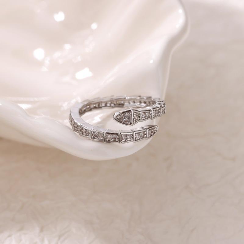 Sparkling Diamond Serpentine Index Finger Ring, Women's Real Gold-plated Micro-inlaid Zircon Niche Open Ring, Fashionable Light Luxury High-end Ring.