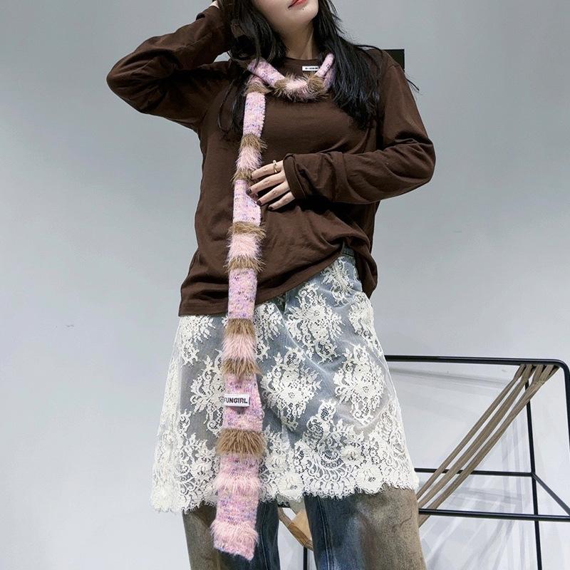 Autumn and winter new rainbow striped scarf women's niche design sense wool knitted contrasting scarf fashionable versatile scarf