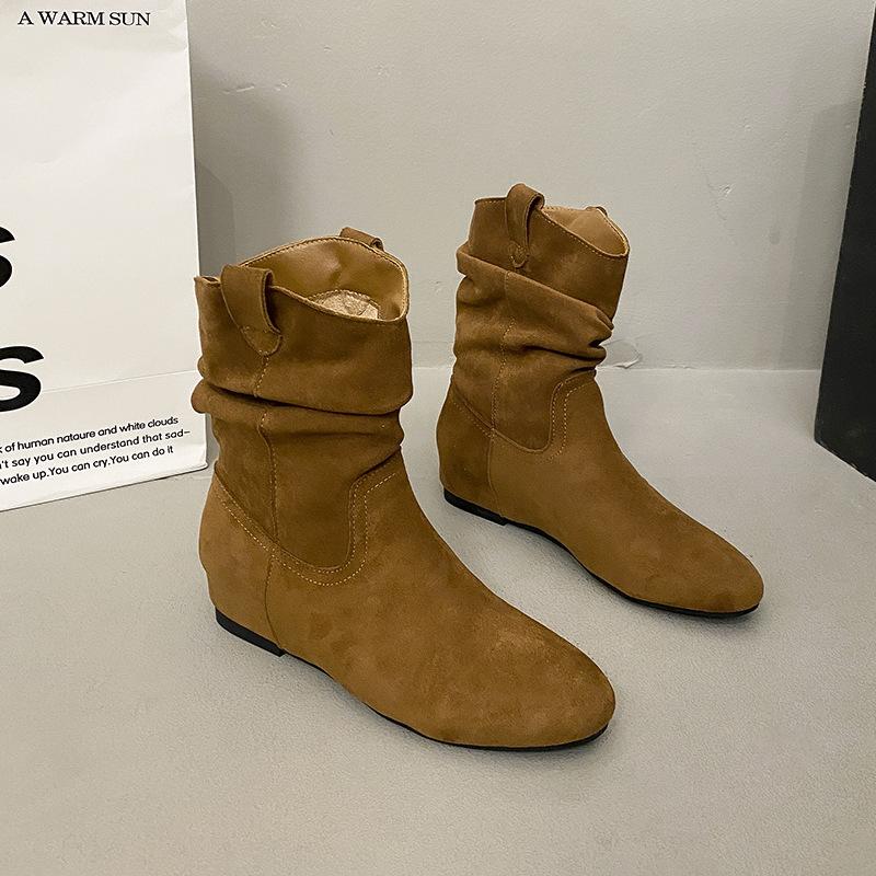 2025 autumn and winter Maillard short boots women's inner height increase new round head wide tube binaural stacking boots thick heel Martin boots