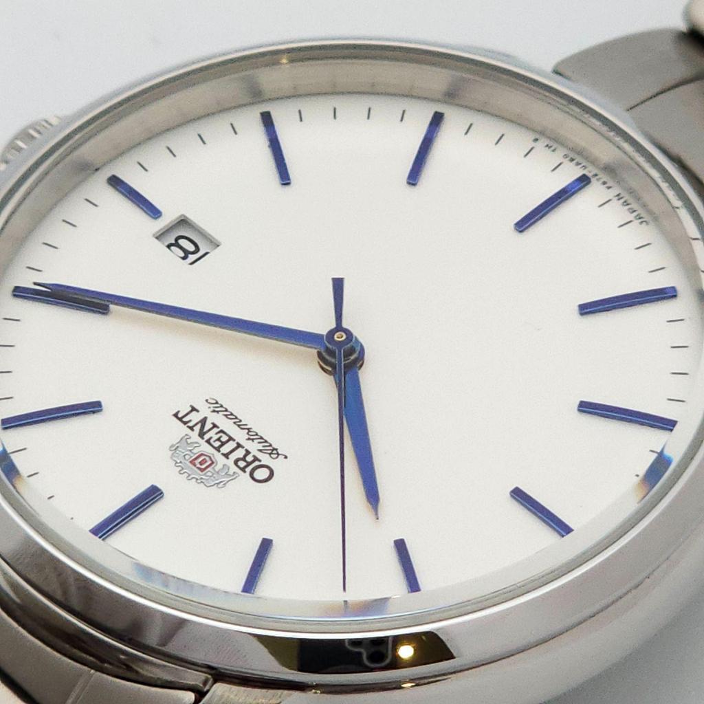 Used Beautiful Condition ORIENT Contemporary F672-UAD0 Automatic Movement Working Condition Exhibition Case Back Box.Manual.Warranty.Extra Links