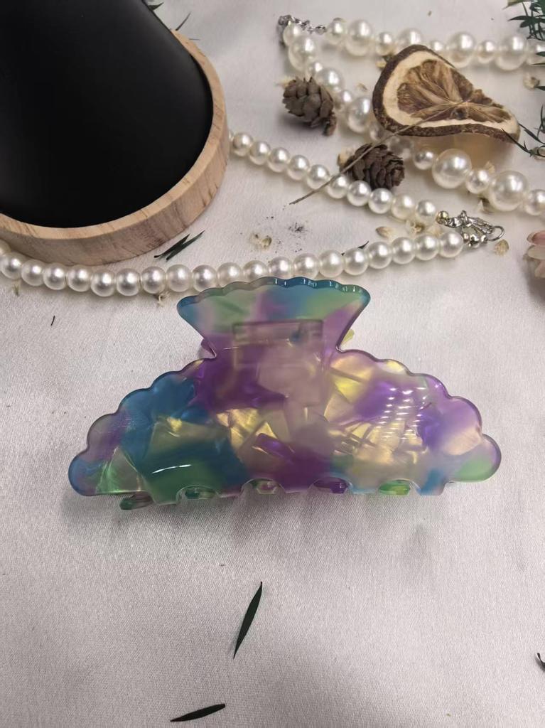 Elegant Flash-Shaped Iridescent Shark Hair Clip with Wavy Edges, Multi-Color, Versatile and Gentle for Women.