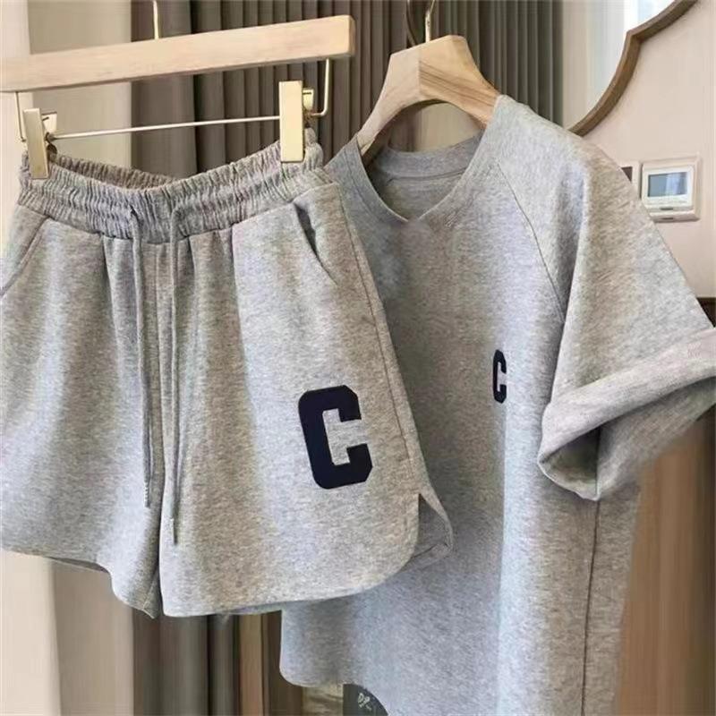 Women Summer 2 Piece Set Loose Short Sleeve T-Shirt Casual Shorts Sports Print Letter Casual Suit Large Size