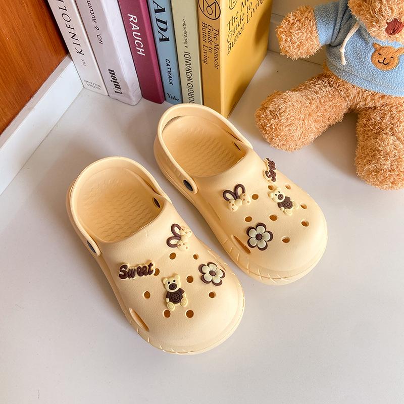 EVA pielęgniarka plażowe buty z dziurami damskie nowe letnie domowe na grubej podeszwie do noszenia na zewnątrz antypoślizgowe wszechstronne fajne kapcie