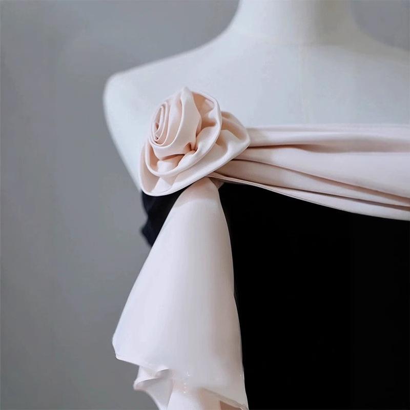 Black Evening Dress New One-word Shoulder Light Luxury Niche Banquet Host Waist Fishtail Dress Dress