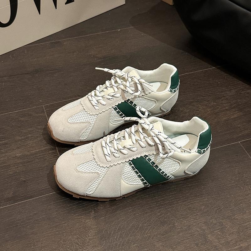 Versatile casual board shoes retro color matching women's summer fashion round head mesh breathable comfortable lightweight single shoes