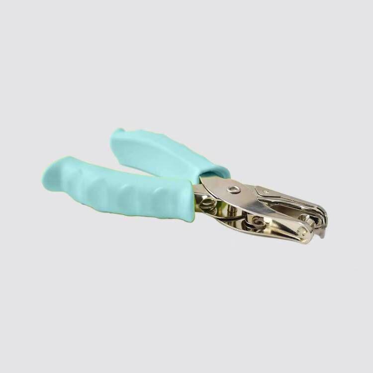 

Metal Handheld Hole Puncher for 6MM & 3MM Heat Shrink Sheets and Leather Cases