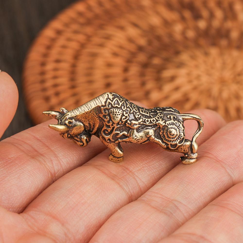 Mini Statue Brass Bull Figurine Abstract Animal Sculpture Desktop Ornament Miniature Zodiac Cattle