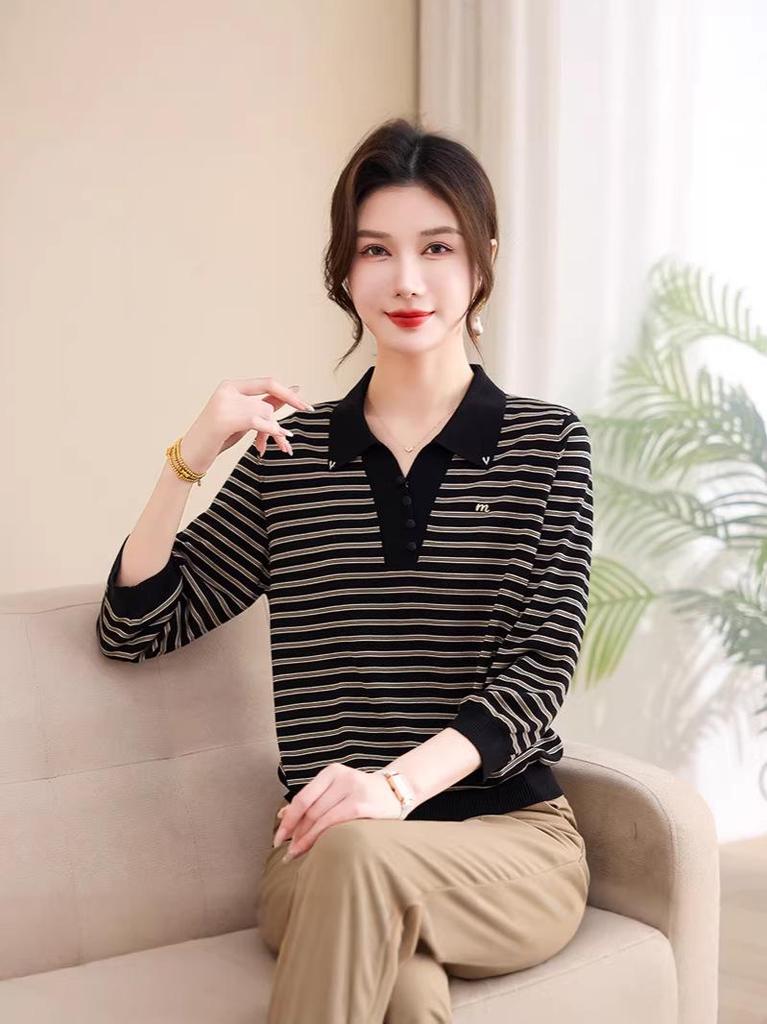Mom's Stylish Spring Striped Lapel Knitwear for Middle-Aged & Elderly Women - Age-Reducing, Loose Fit T-shirt Top