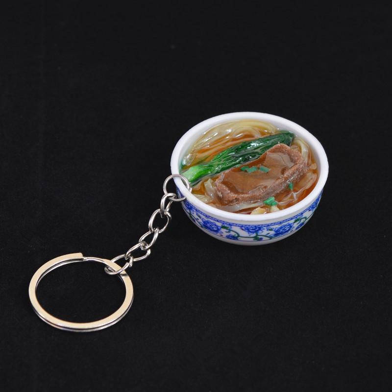 Chinese Style Realistic Noodle Keychain, 4cm Blue and White Porcelain Bowl, Food Play Prop.