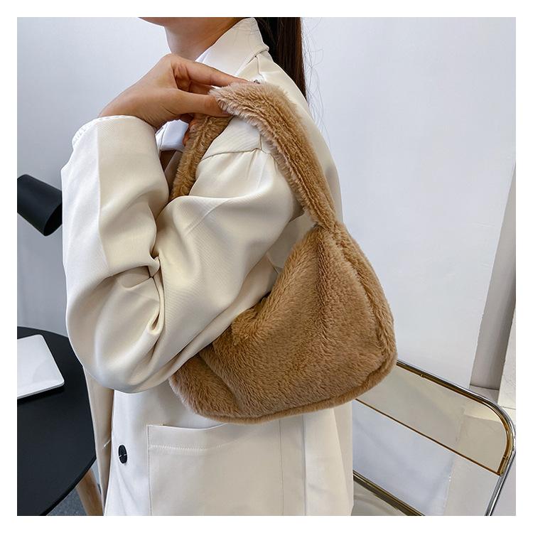Plush Faux Fur Mini Square Bag for Women, Soft Fluffy Handheld Shoulder Purse, 2022 Winter Fashion Cute Handbag