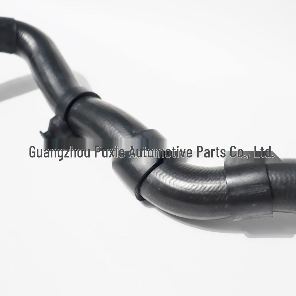 Lower Radiator Coolant Hose for Mercedes W203 W271, Part 2035012882