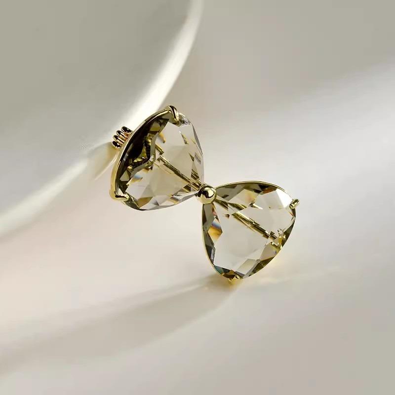 Nádherná Brož s Křišťálovou Mašlí proti Oslnění, Vysoce Kvalitní Módní a Jednoduchý Špendlík na Výstřih pro Ženy