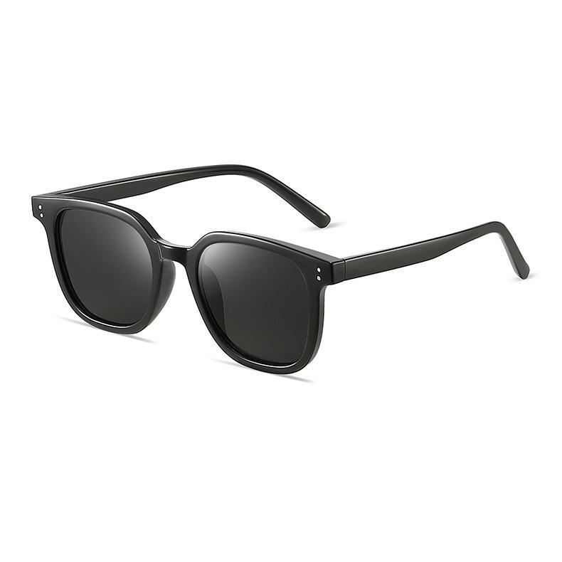 Braune Sonnenbrille G Home Heiße hellgrüne Sonnenbrille für Herren und Damen im trendigen Retro-Stil kann mit einer trendigen Myopie-Brille kombiniert werden
