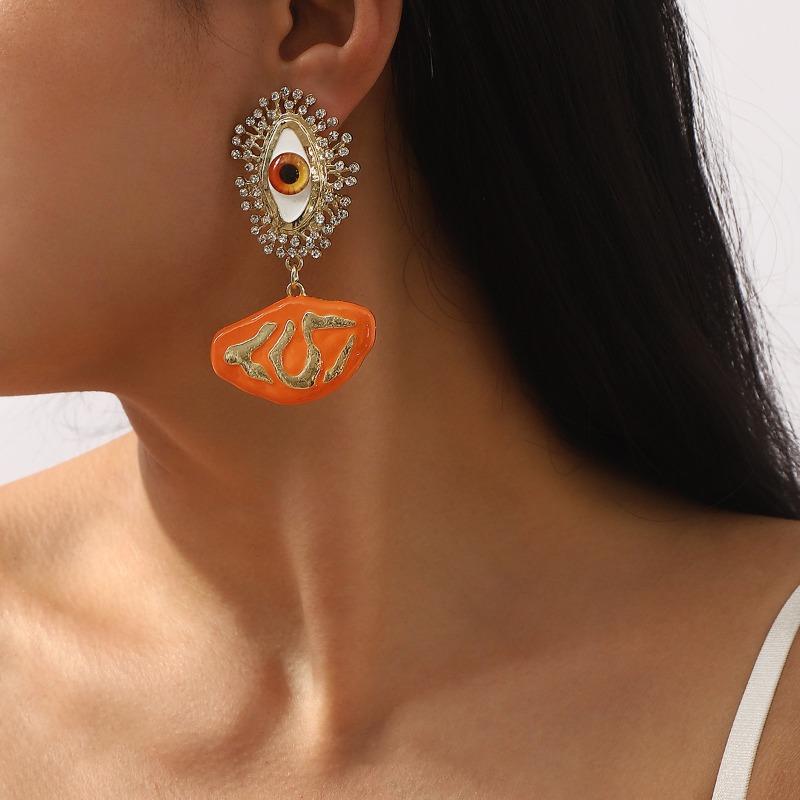 Medieval Art Abstract Personality Oil Drop Earrings Catwalk Temperament Fashion Eyes Diamond Earrings