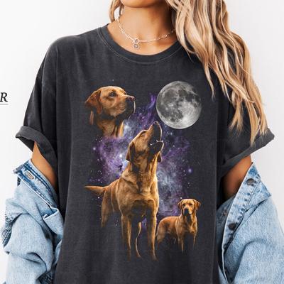 Labrador Retriever Howling At The Moon Shirt, Funny Lab Dog Graphic Tee, Labrador Lover Gift, Retro Vintage Y2K 90s Style Dog Shirt