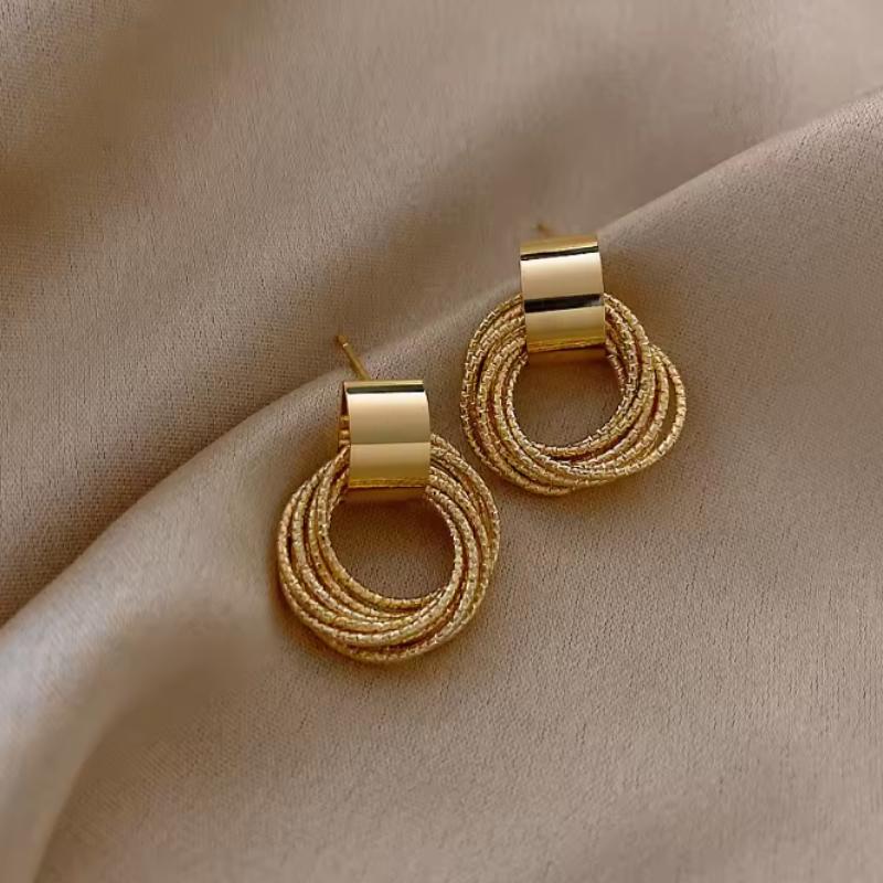 Fashionable and Minimalist Design Geometric Circle Hanging Earrings, Women s Personalized Daily Party Zircon Gifts
