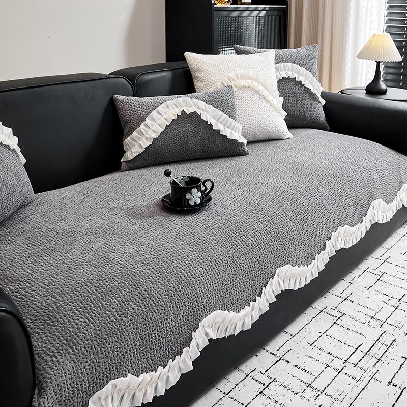 

Французская средневековая подушка для дивана 2025 новая универсальная всесезонная нескользящая с передовым чувством специальной формы цельная подушка для дивана 70*70cm