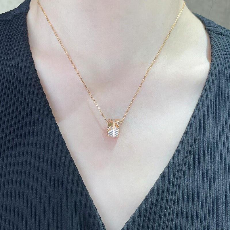 Shangjia 2025 Diamond Cross Cylinder Necklace - Elegant & Versatile Fashion Statement