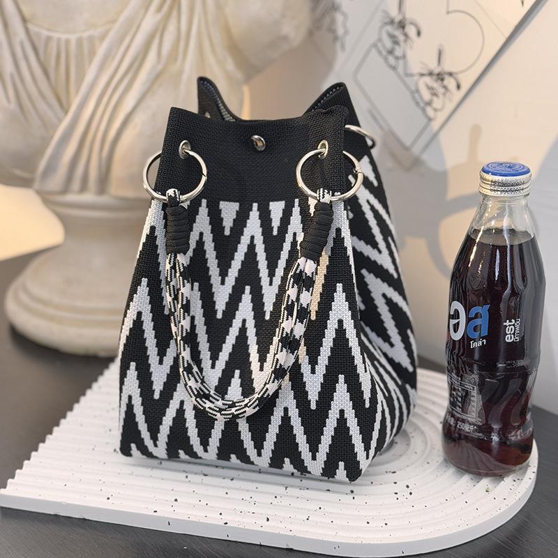 Market general knitted ring buckle bag portable work out large capacity handbag commuting small square bag storage bag