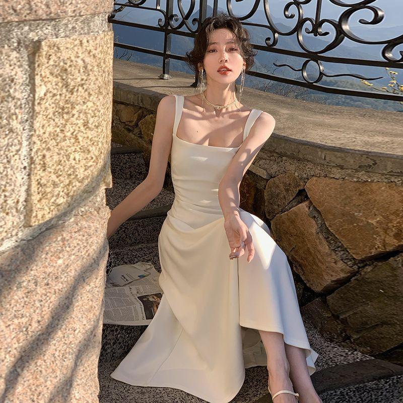 French High-end Simple Temperament Square Neck White Suspender Dress Summer Medium and Long Pleated Waist Vest Skirt
