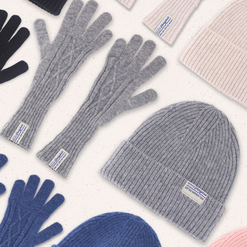 

WorthWord 100% Wool Innigkeit Touch Gloves+Beanie SET_4 Colors Black