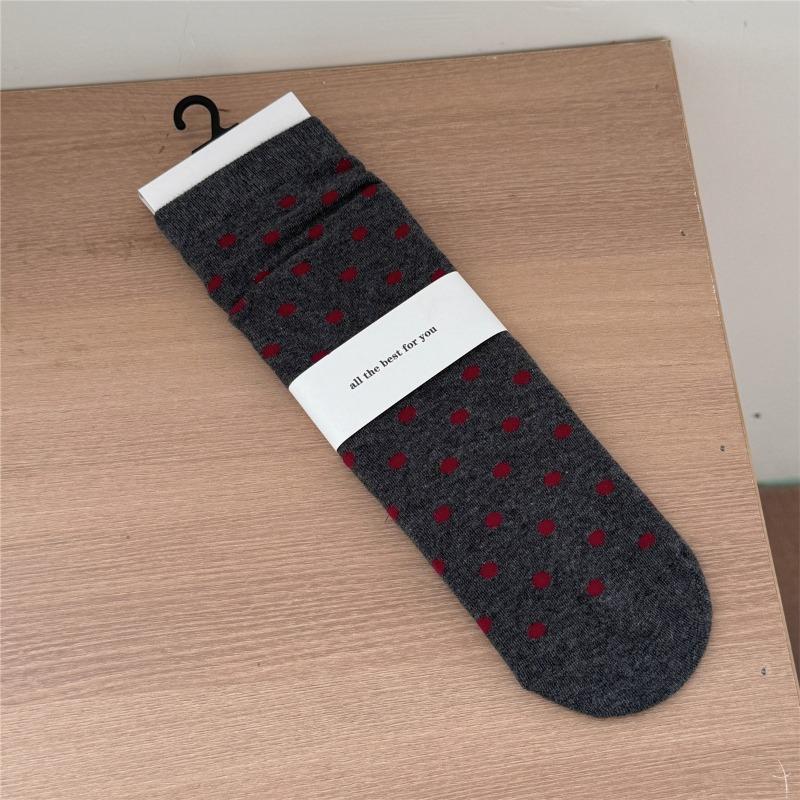 Autumn and Winter Polka Dot Boneless Socks, Mid-calf Socks, Versatile Casual Socks, Soft Cotton Socks