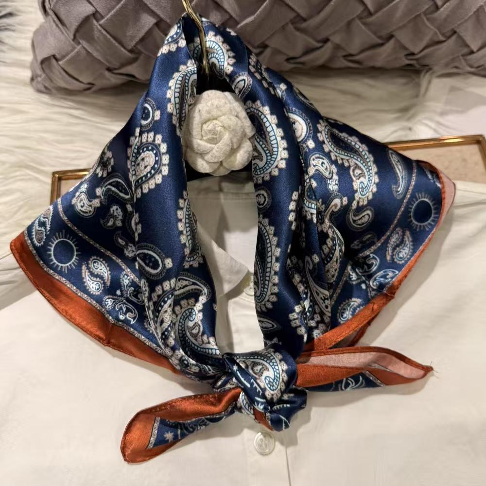 green Women 100% Mulberry Silk Scarf For Hair Headscarf Spring Fall Elegant Floral Small Silk Square Neck Scarves Neckerchief