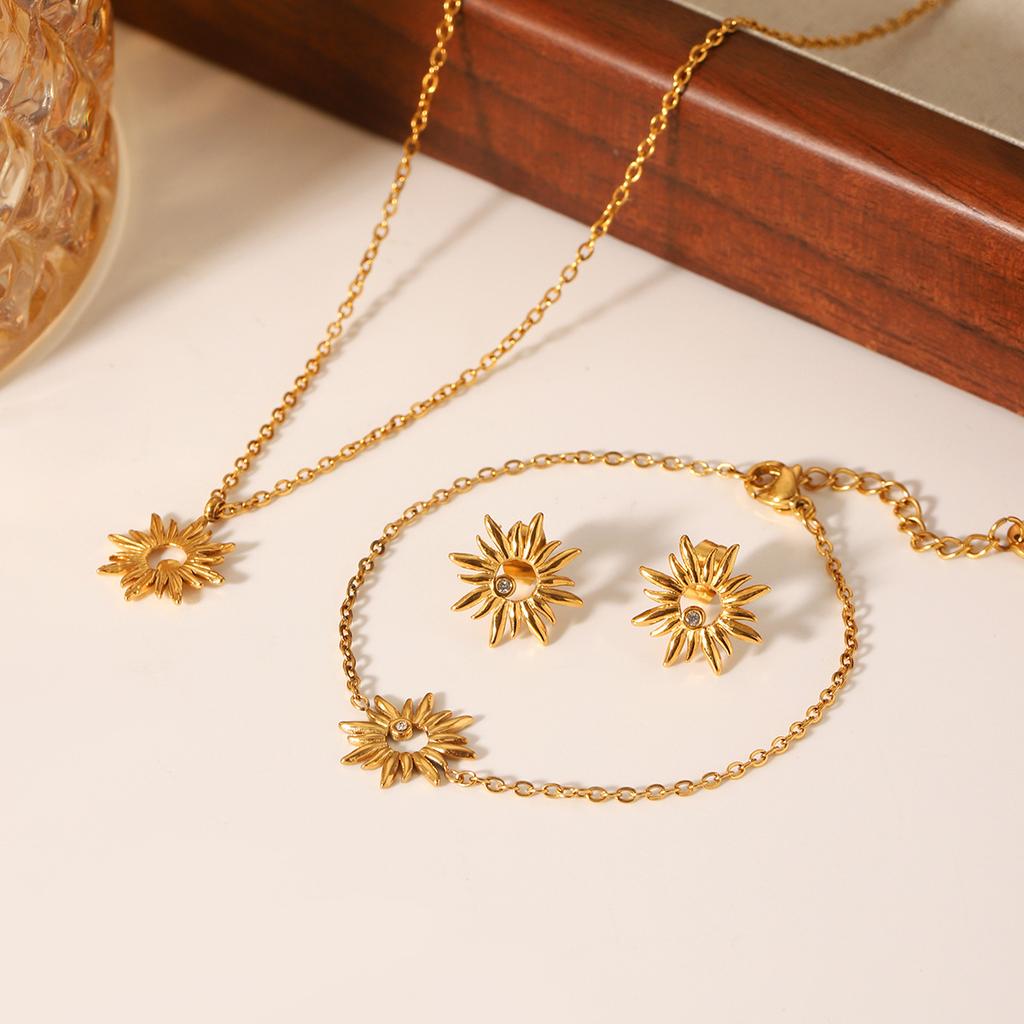 Hollow Out Diamond Sunflower Necklace Earrings Bracelet Set Simple Luxury Titanium Steel Jewelry