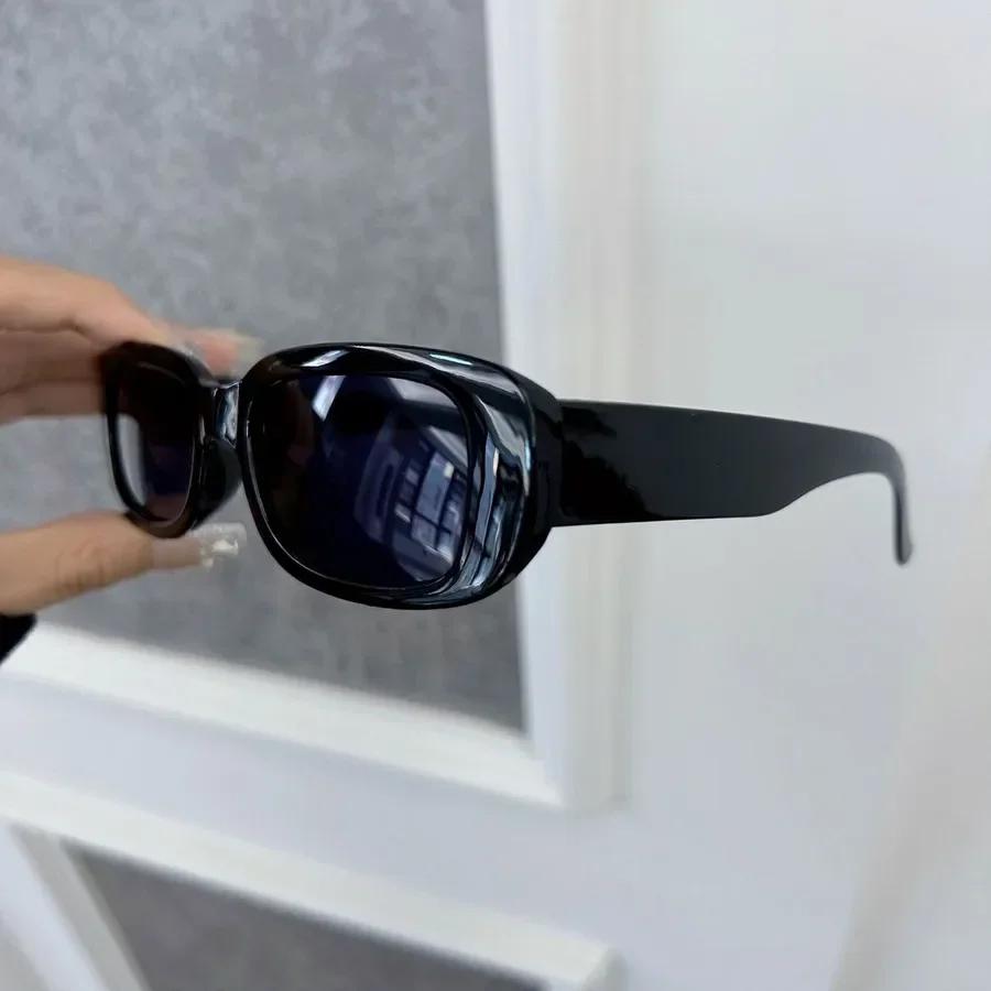 Classic Square Sunglasses Fashion Women Men Retro Stylish Glasses Casual Minimalist Female Male