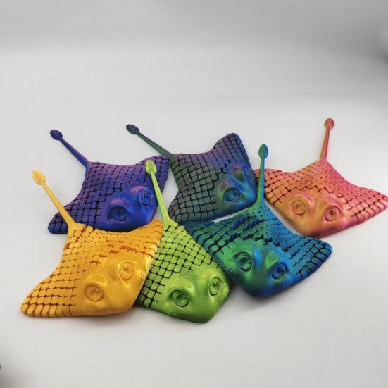 Manta Ray Giocattolo Fidget Stampato 3D, Manta Ray Articolato Giocattolo per Alleviare lo Stress, Statuetta Flessibile di Animale Marino Oceanico, Decorazione da Scrivania per Casa Ufficio