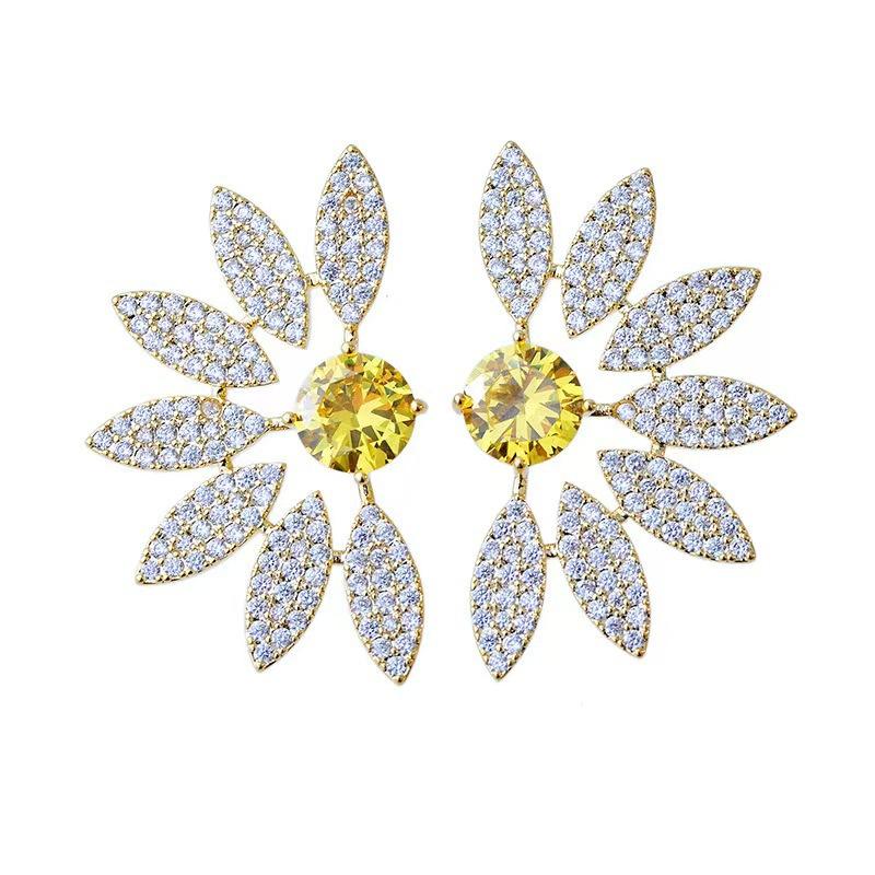 Fashion Diamond-Encrusted Flower Earrings Color Diamond-Encrusted Retro Hong Kong Style Imitation Silver Needle Ear Jewelry Versatile