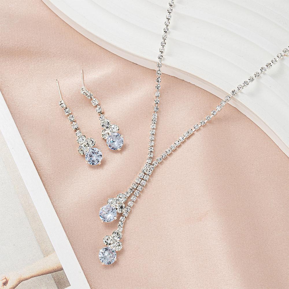 3 Piece Women Minimalist Fashionable Personalized High End Zircon Set With Sparkling Rhinestones Zircon Necklaces Earrings