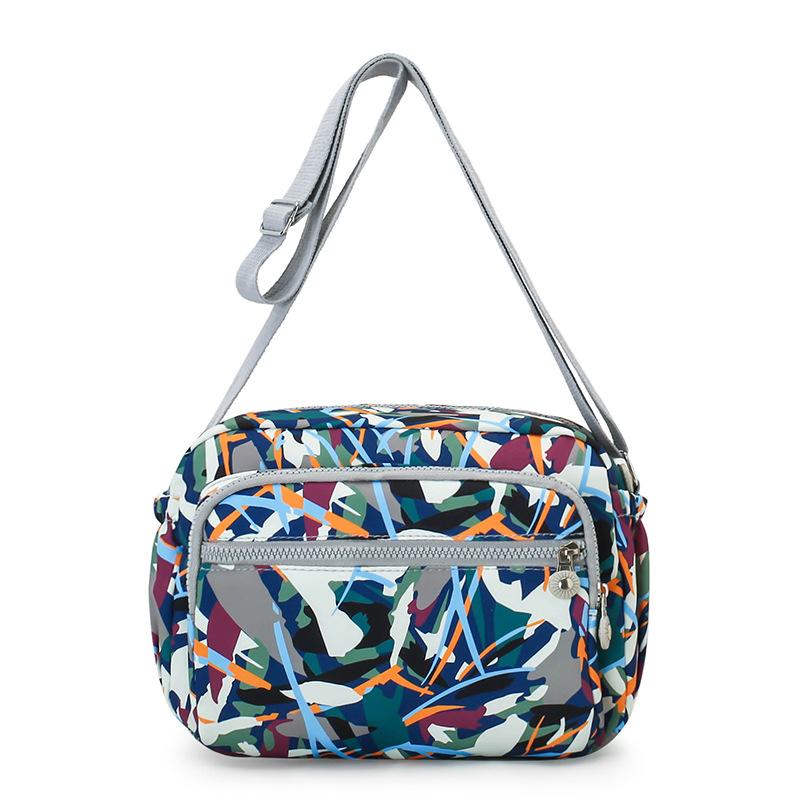 Women's Bag New Korean Version of Ladies' Cross Body Bag Multi Layer Large Capacity Cross Body Bag for Middle Aged Mothers.