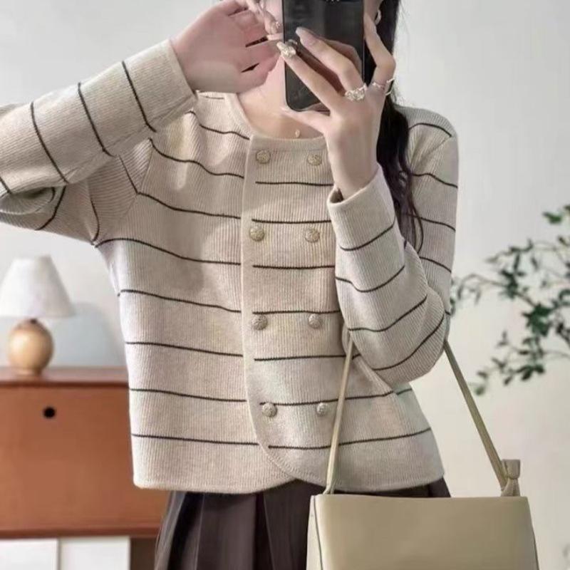 QICED Spring and Autumn Women's Double Breasted Foreign Style Classic Striped Color Contrast Design Loose Round Neck Fashion Knitted Cardigan