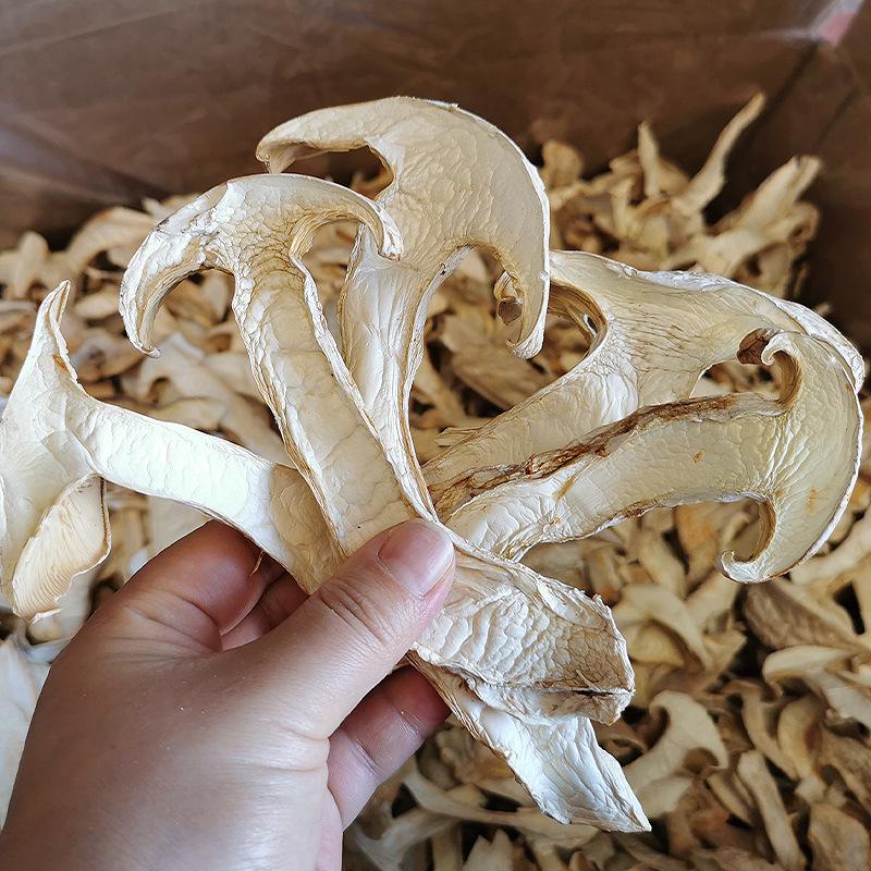 Dried Yunnan Snow Mountain Matsutake Mushrooms - Perfect for Soups and Cooking