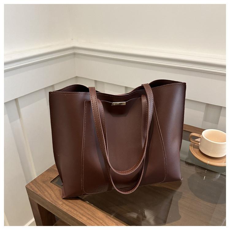 Retro Commuter Stylish Shoulder Bag With Double Straps Perfect For Outings Casual