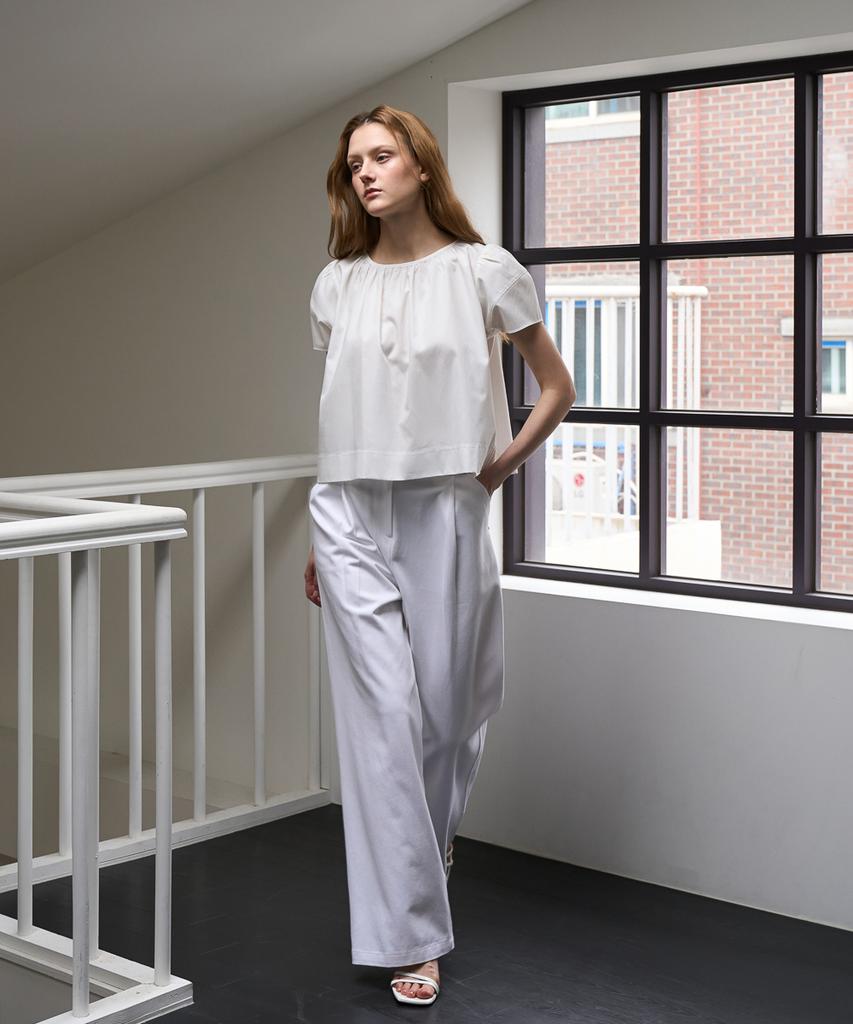 DEHEVE Volume Shirring Blouse [Ivory]