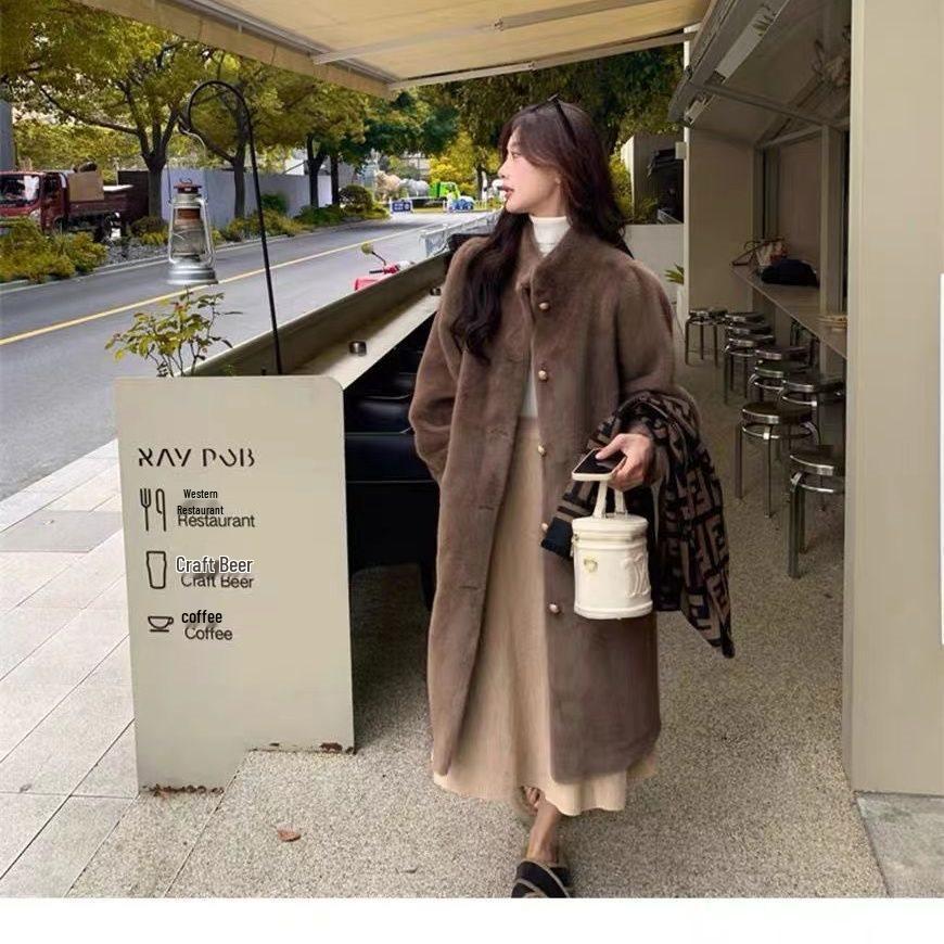 2025 Women's Thickened Faux Shearling Coat with Mink Fur Stand Collar