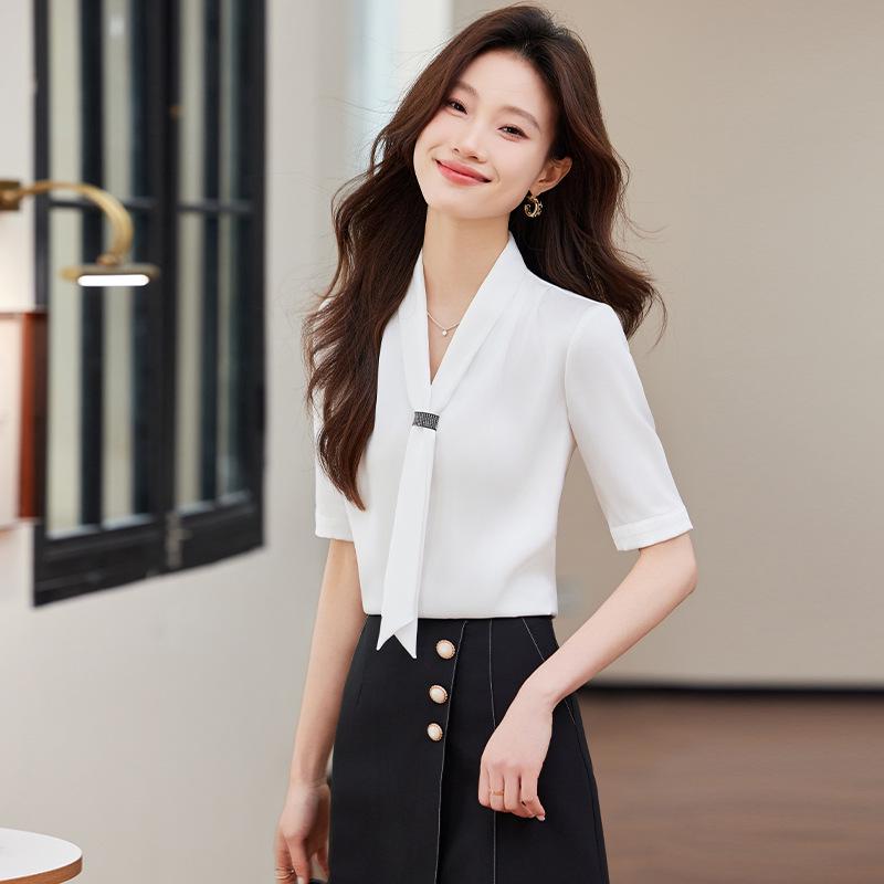 2024 Women's Professional White Summer Shirt - Lightweight Workwear for Commute and Reception