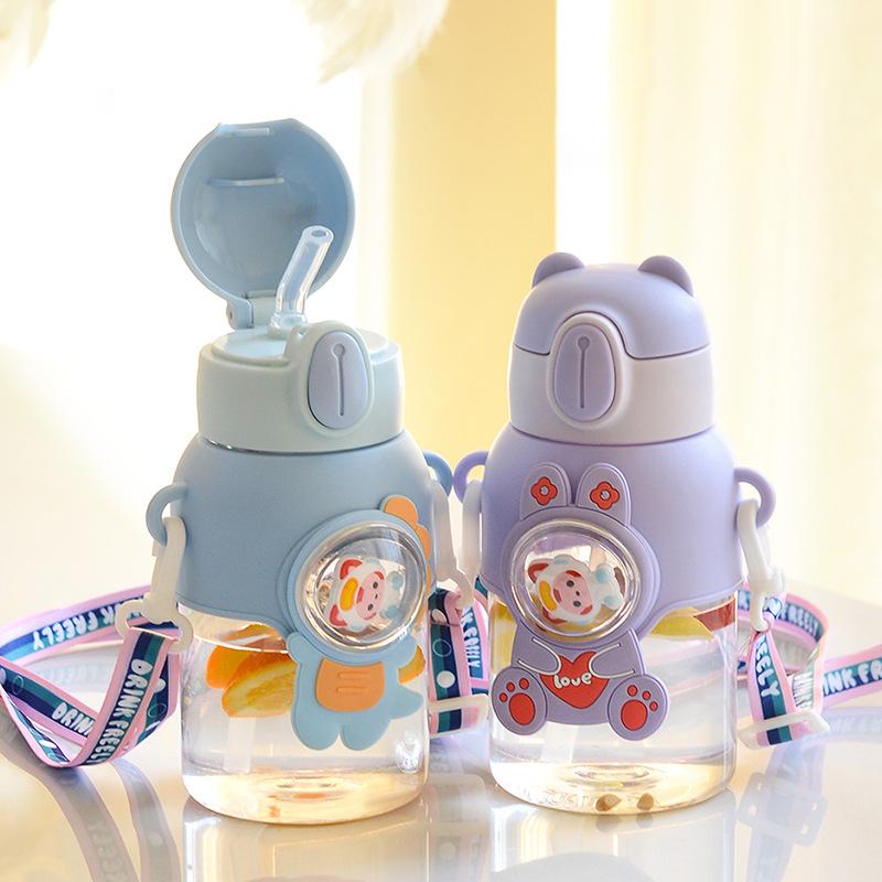 1 Piece 600Ml High-Value Fall-Proof Straw Cup Kawaii Summer Children'S Water Cup Boys And Girls Go To School Baby Kettle