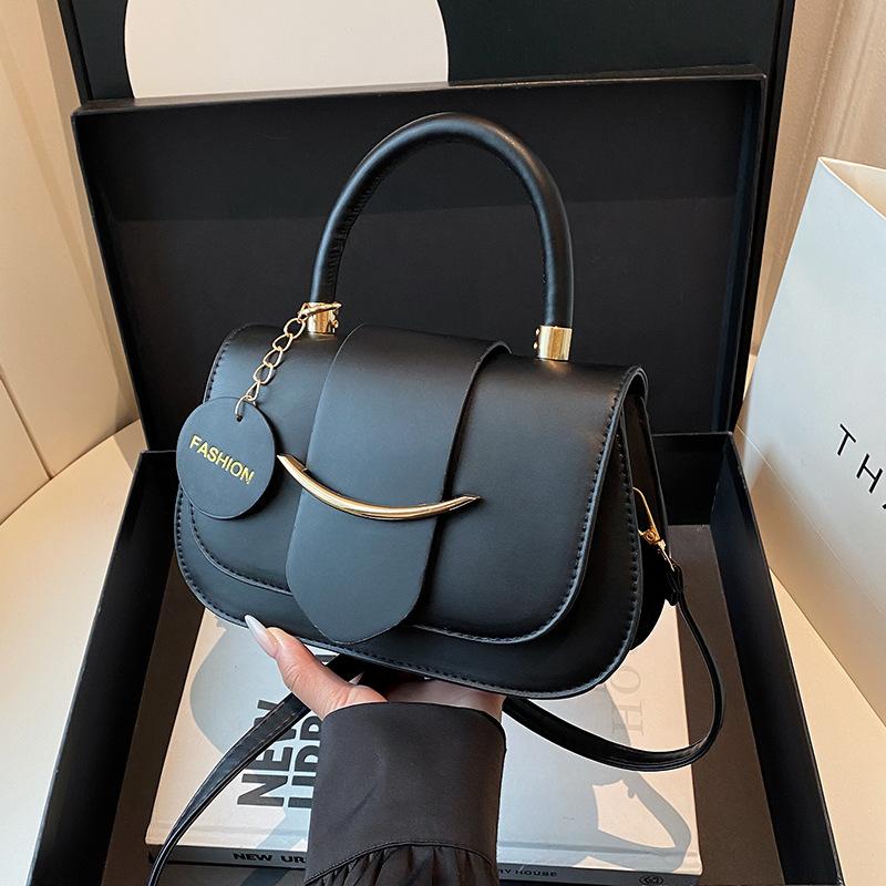 Women’s Summer Large-Capacity Minimalist Retro Solid Color Casual Crossbody Shoulder Armpit Bag