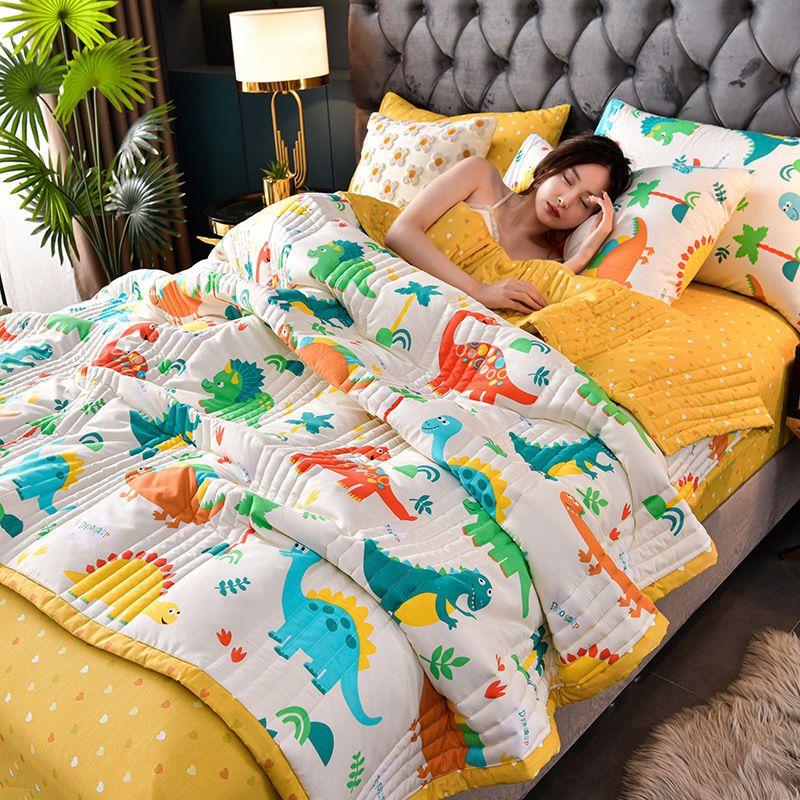 Simple Modern Air Condition Thin Blanket Summer Quilt Cotton Fluffy Plaid Blanket on The Bed Comfortable Comforter