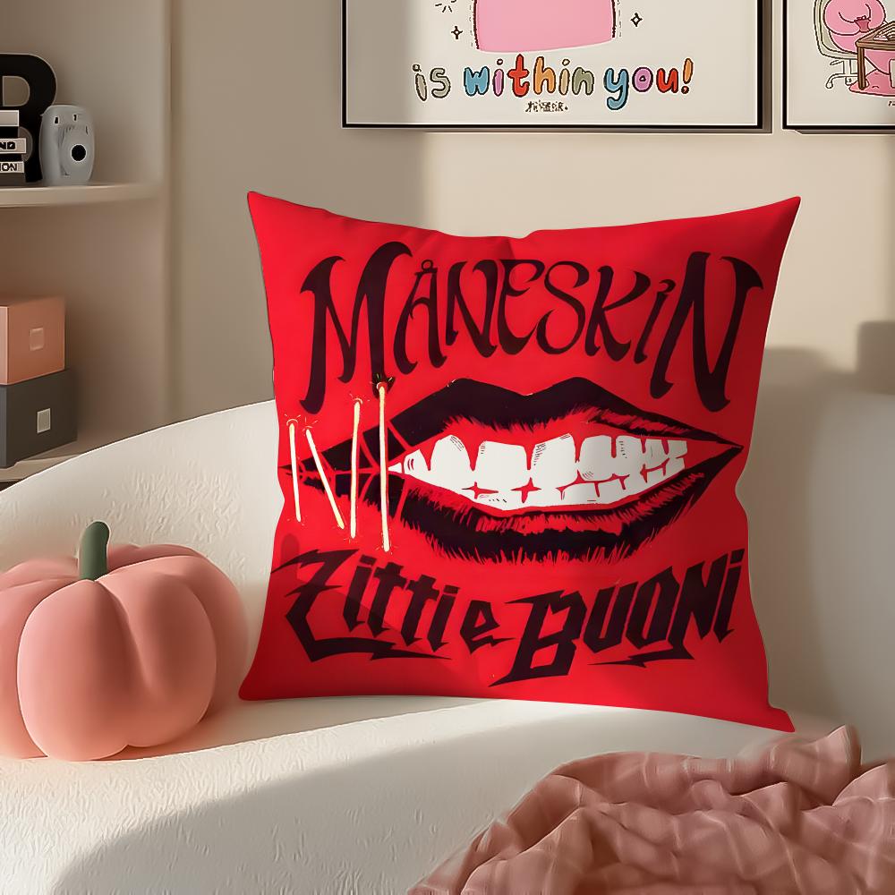 

Bold Italian Rock Band MManeskin Cushion Cover Pillowcase Short Plush Invisible zipper Room Sofa Cushion Cover 30X30cm