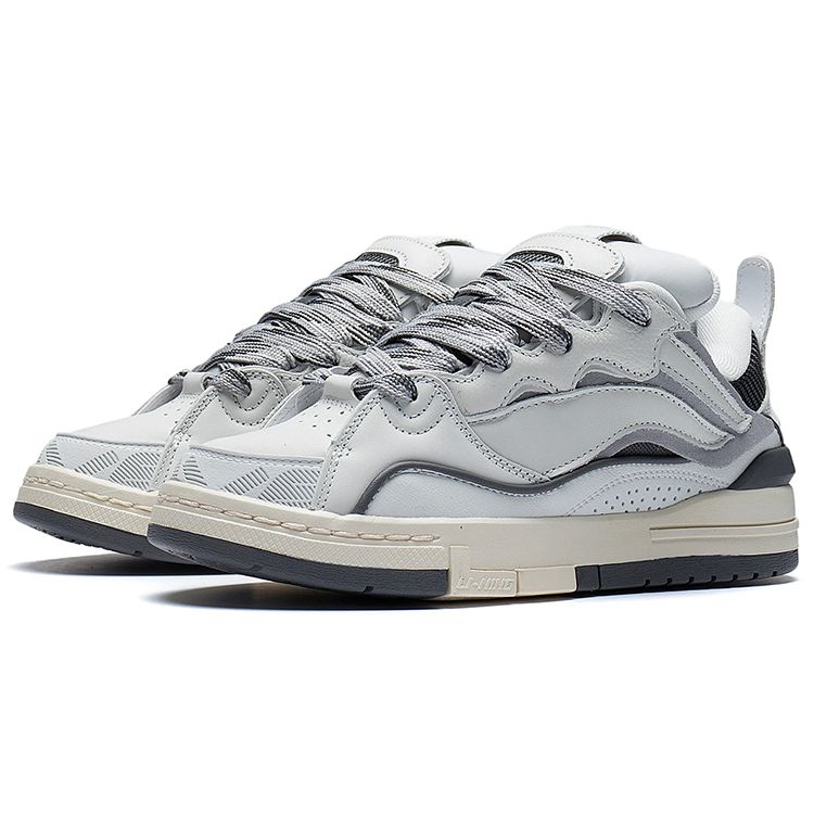 Li Ning Golden Fabric Synthetic Leather Sports Slip Resistant Shock Absorbing Wear Resistant Low Top Skate Shoes Women Sneakers Frost-White AECS074-1