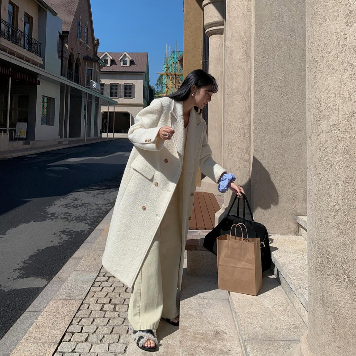 

Корейская версия шерстяного костюмного пальто для женщин зимой, свободное разделенное и удлиненное шерстяное пальто для женщин