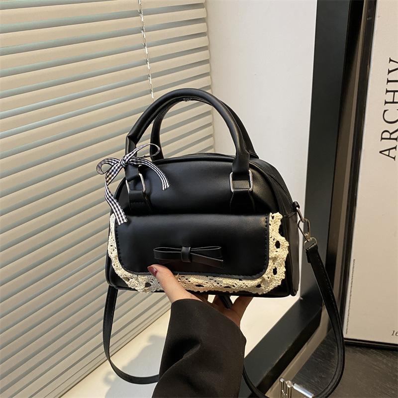 Высококачественная маленькая женская сумка летняя 2 новый модный нишевый дизайн сумка-мессенджер портативная сумка-боулинг чёрный